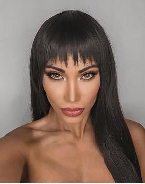 Jennie Lattou portrait
