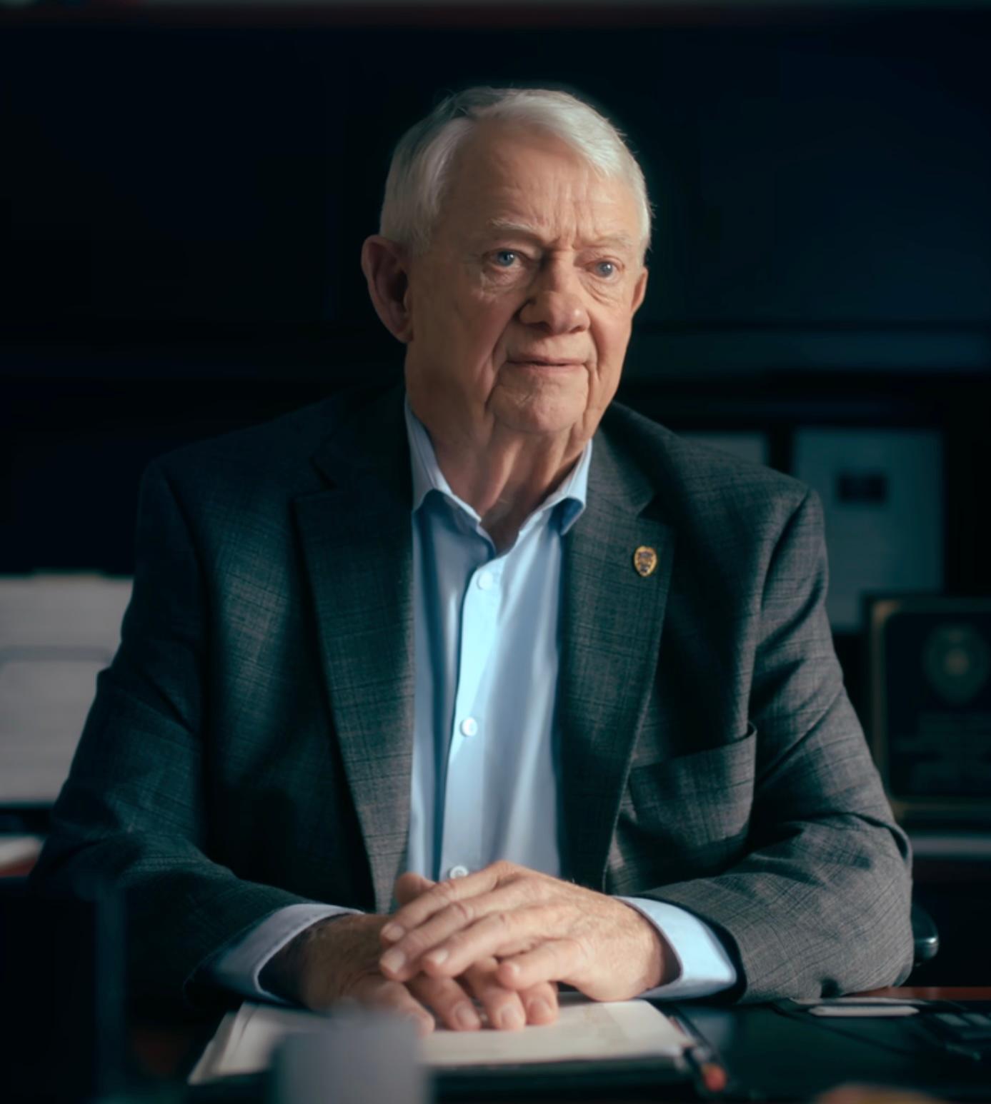 actor Richard LaMunyon large photo