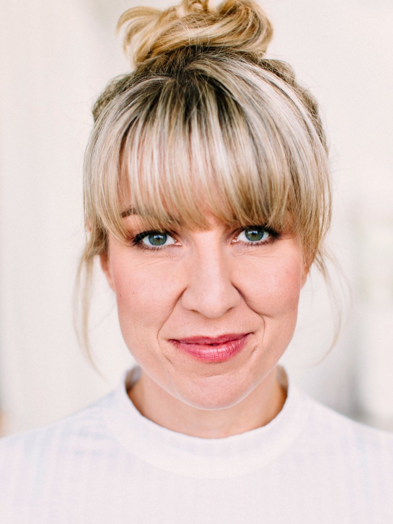 actor Nora Boeckler large photo