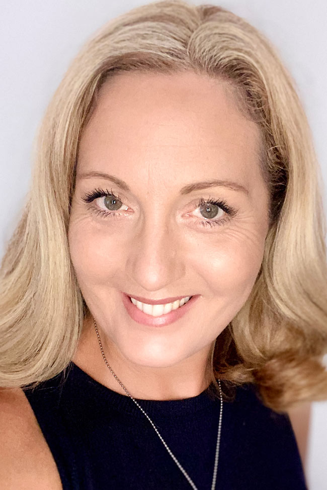 actor Theresa-Anne Webb large photo