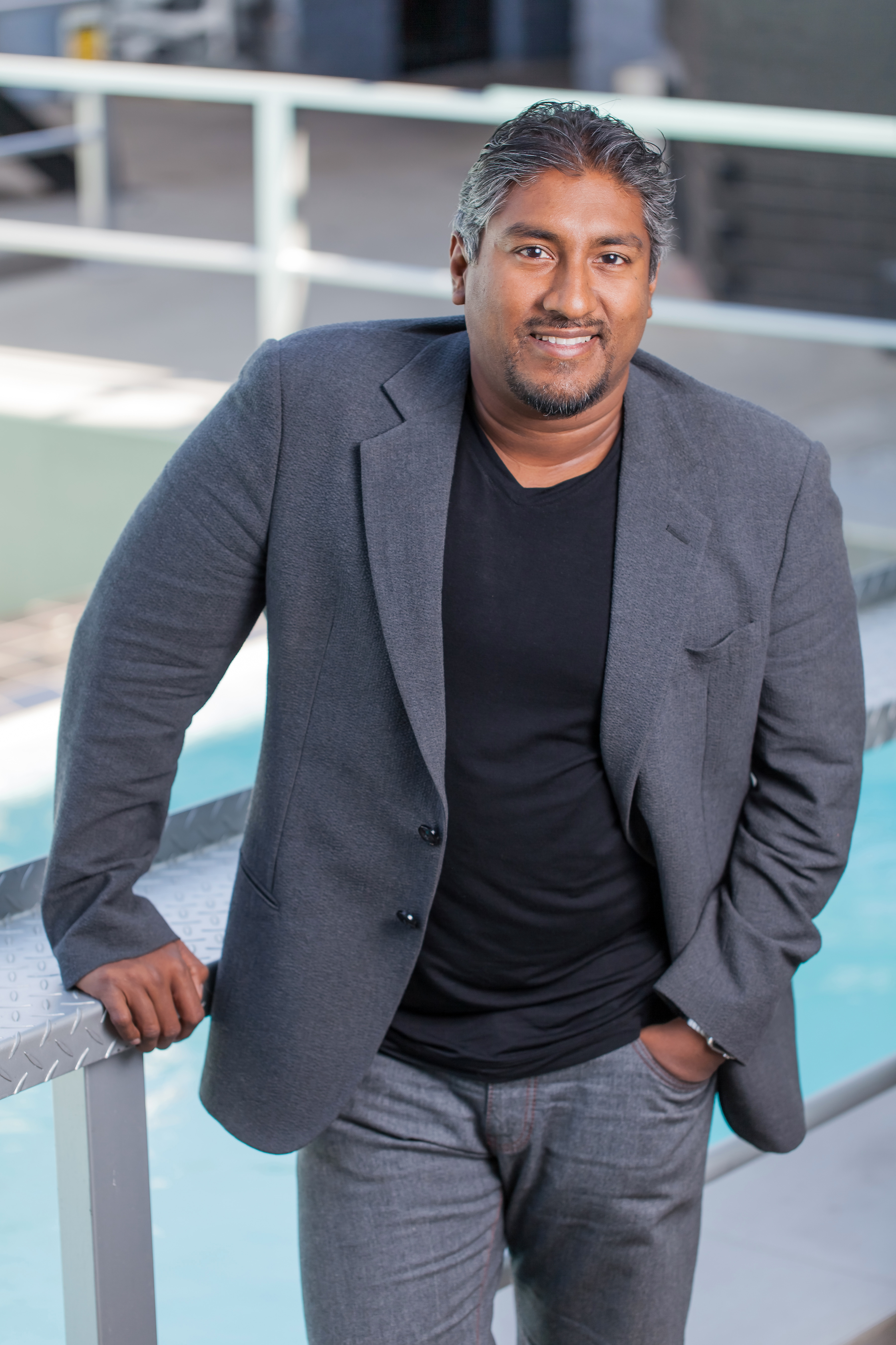 actor Vinny Lingham large photo