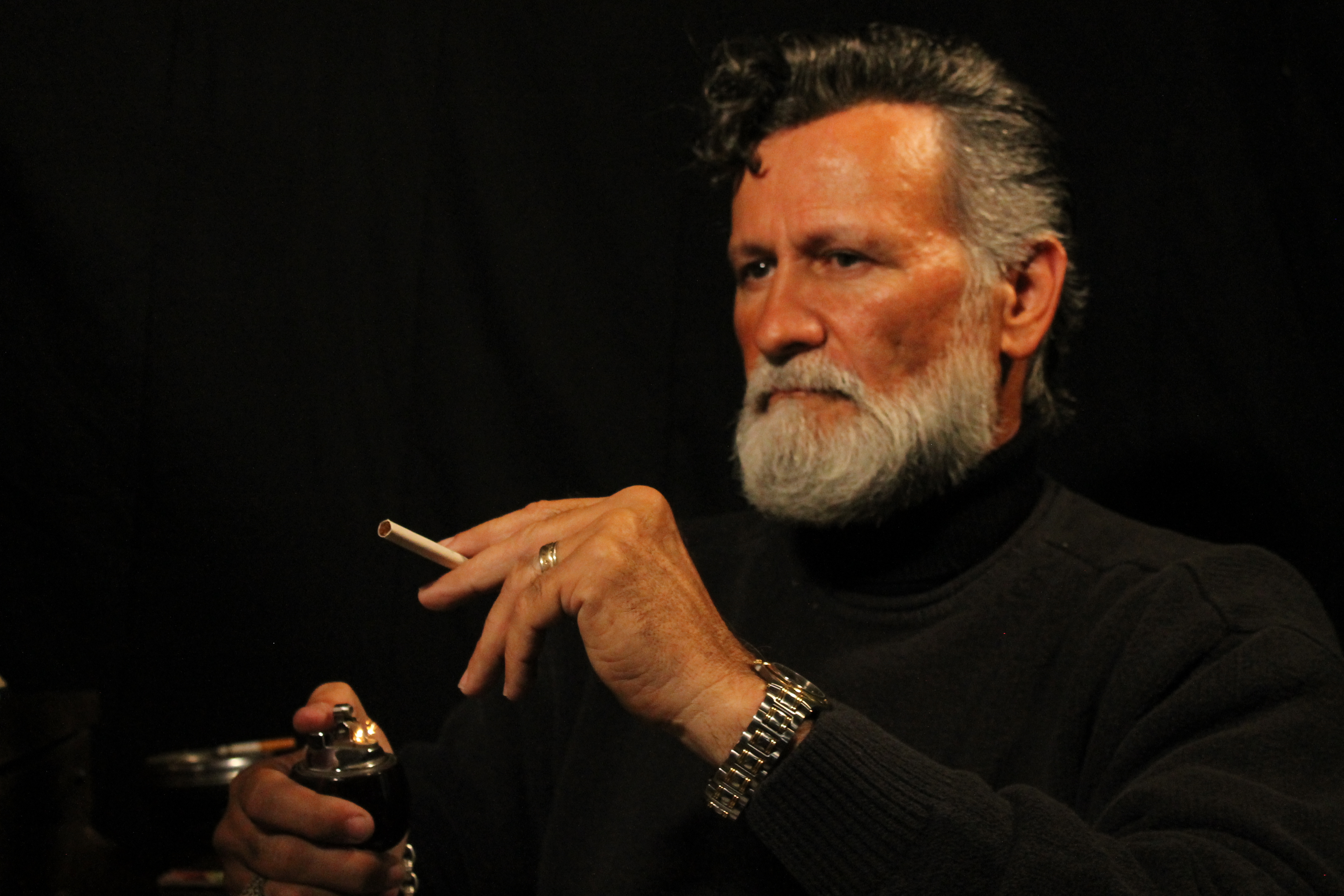 actor Laurence James Sargent large photo