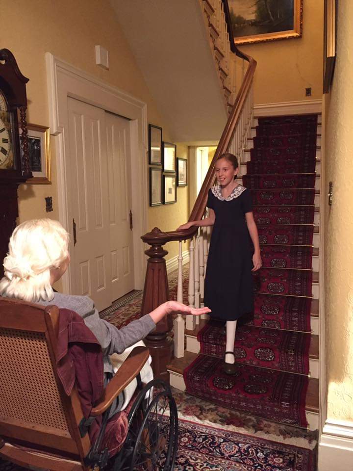 actor Diane Richardson large photo