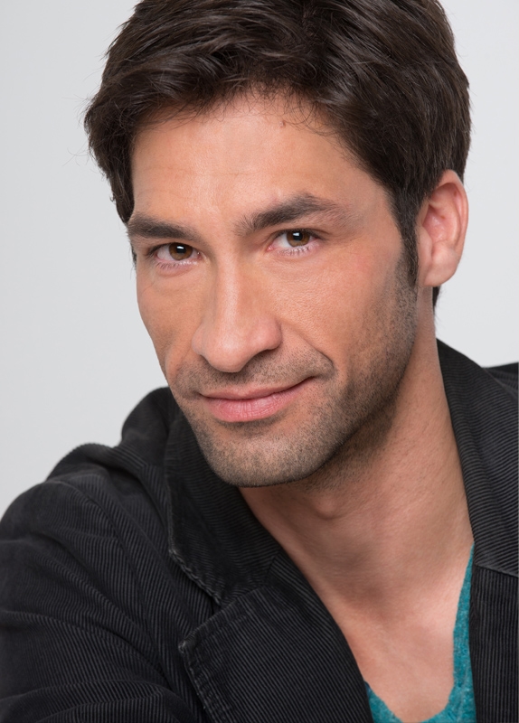 actor Christian Cardinal large photo