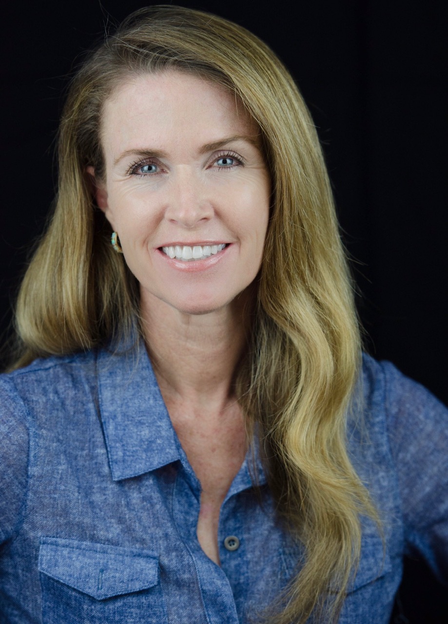 actor Linnette Roe large photo