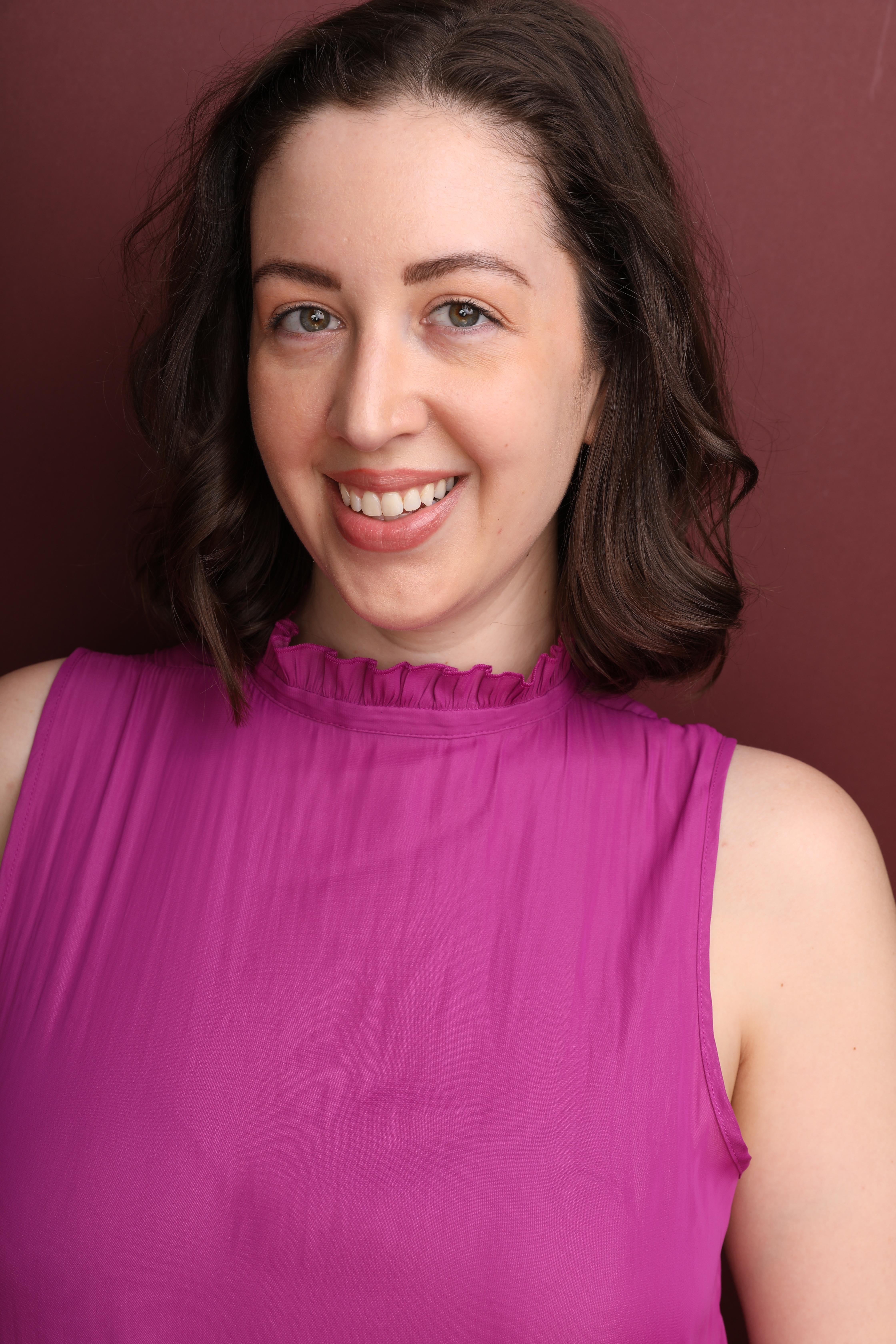 actor Danielle Ruch large photo