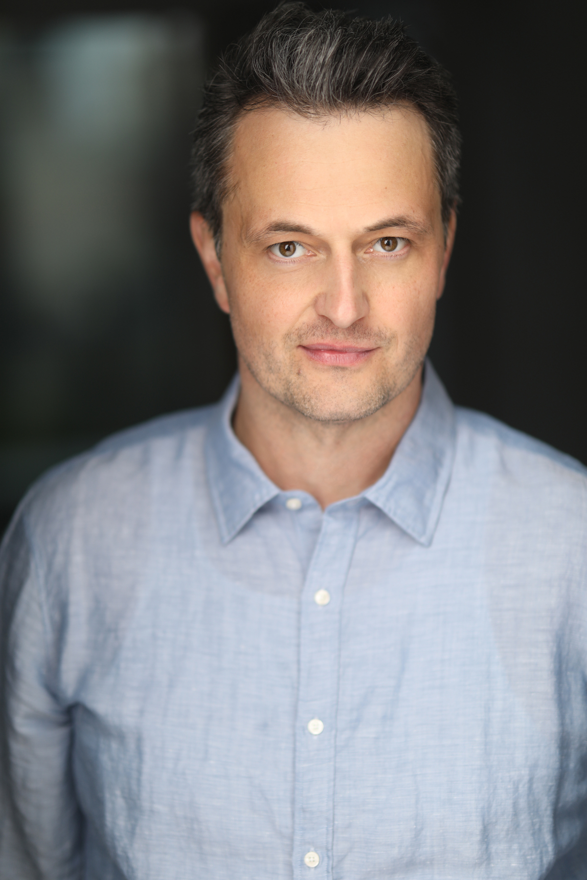 actor Mark Alastair large photo