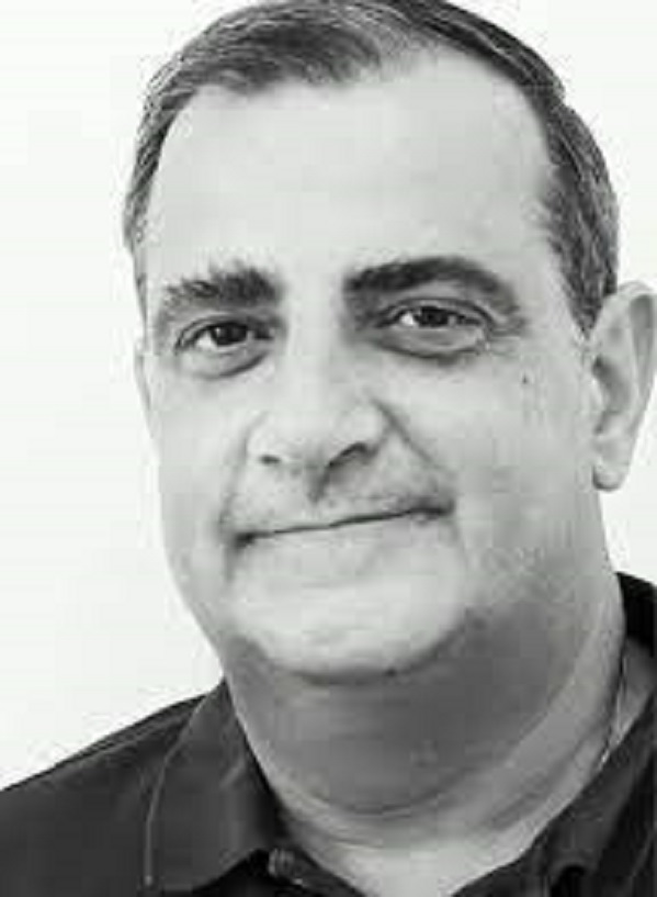 actor Antonio Exacoustos large photo