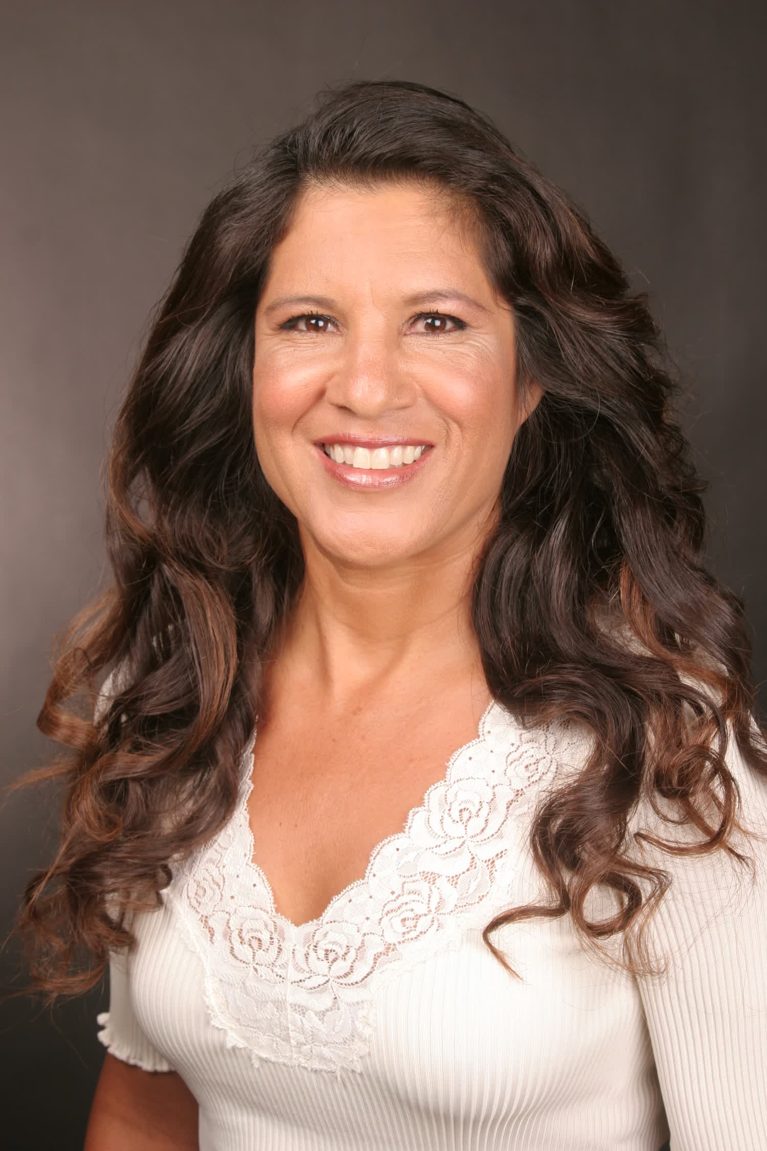 actor Ana Jimenez McMillan large photo