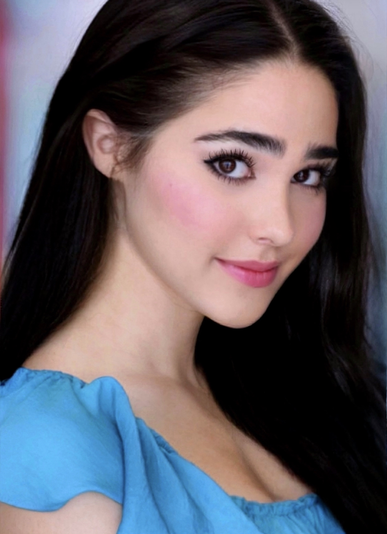 actor Jenna Cash large photo