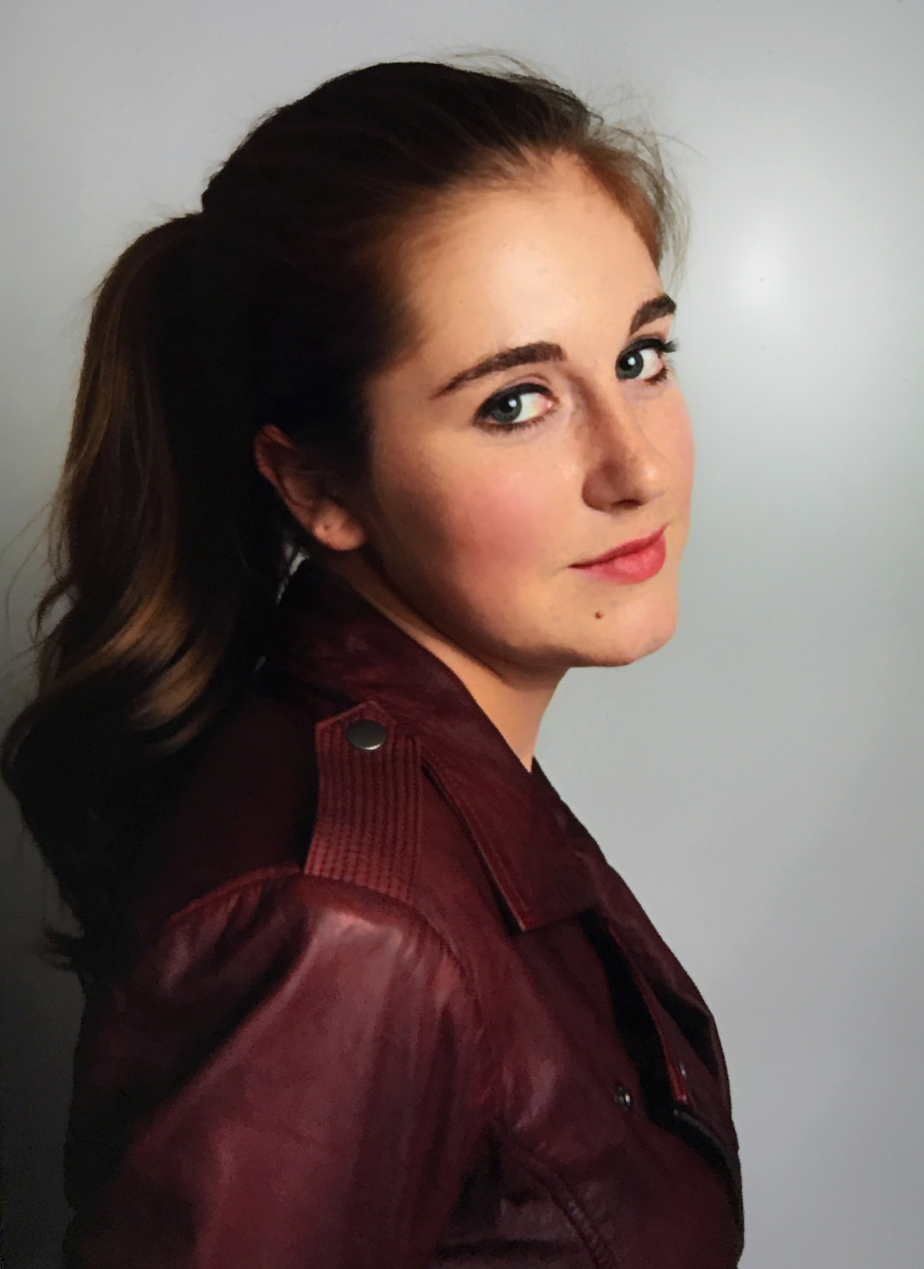 actor Randi Langdon large photo