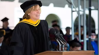 2016 Smith College Commencement background