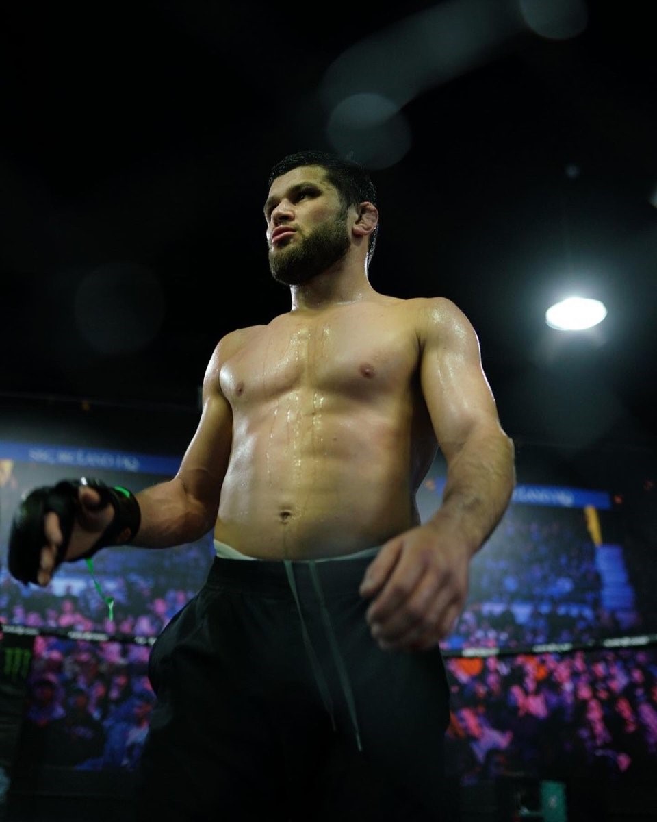 actor Nikolay Grozdev large photo