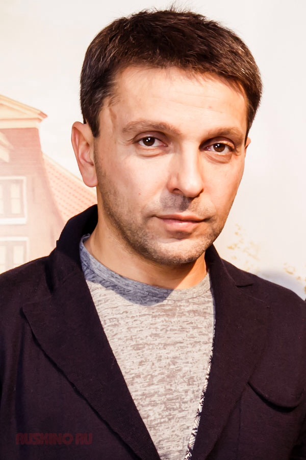 actor Leonid Barats large photo