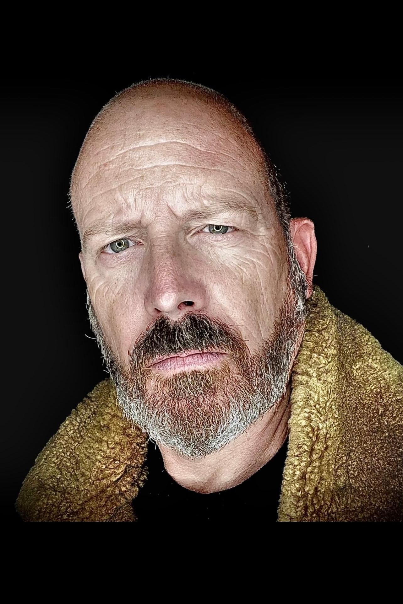 actor Simon Hall large photo