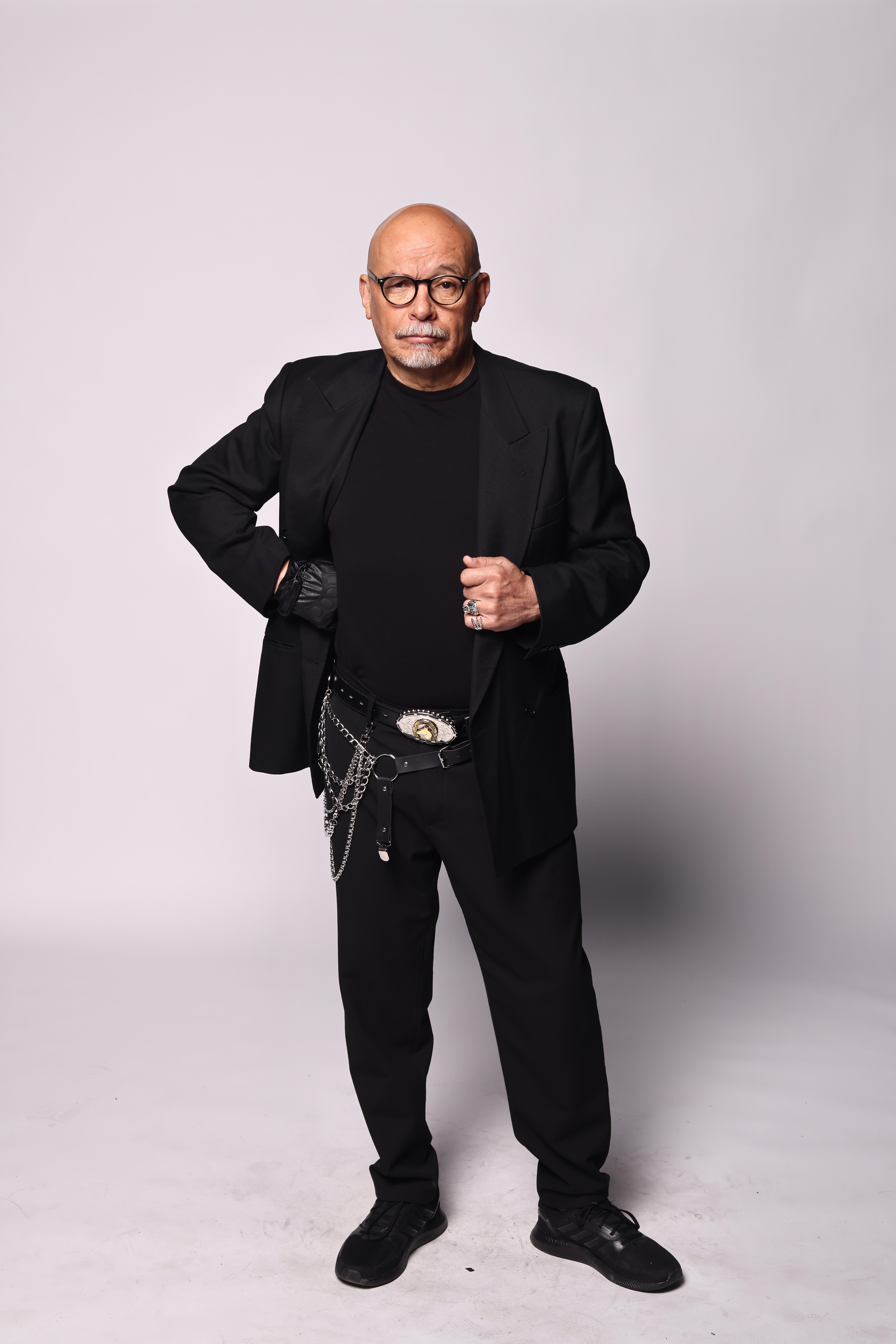 actor Mauricio Castillo large photo