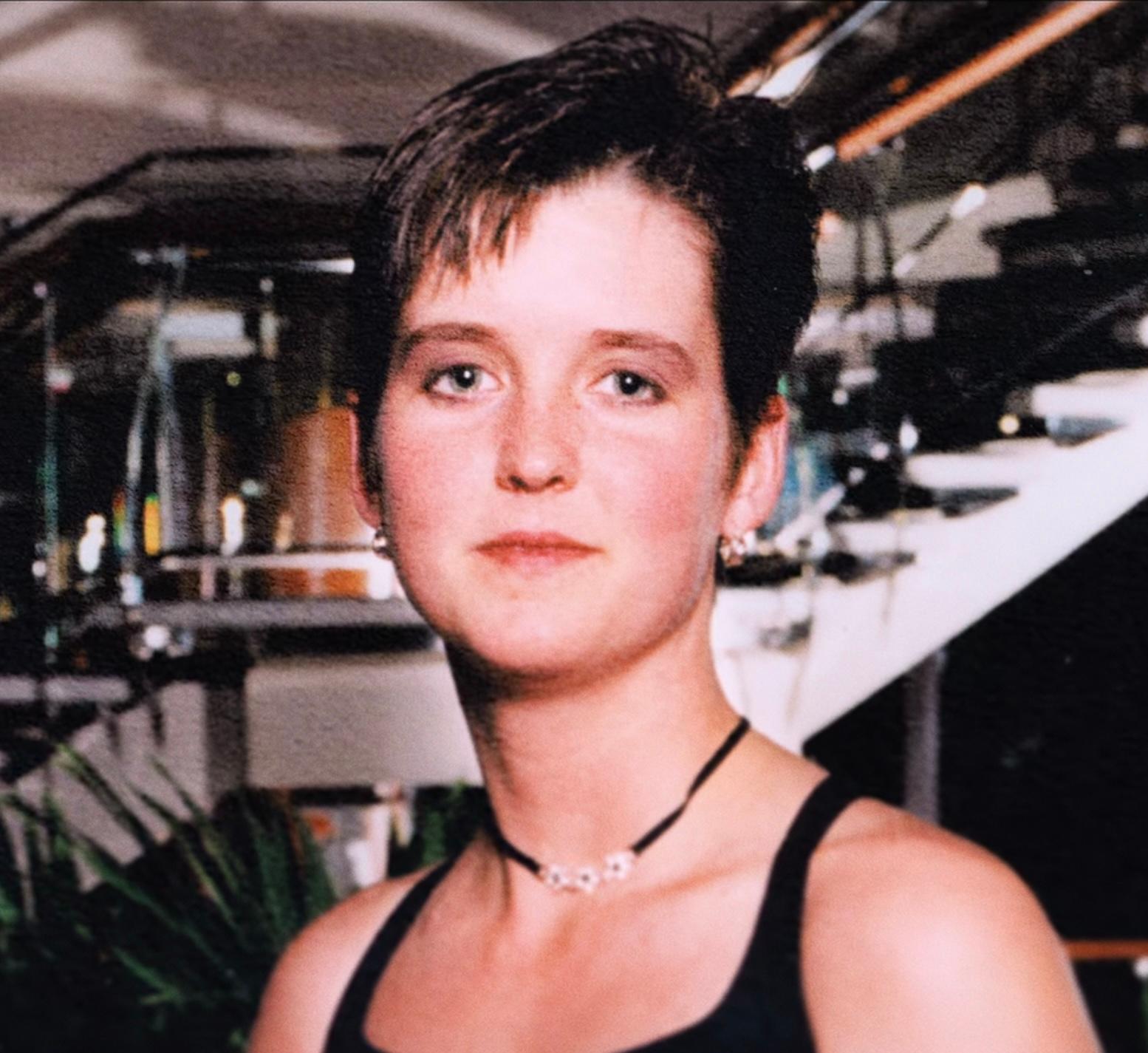 actor Amy Lynn Bradley large photo