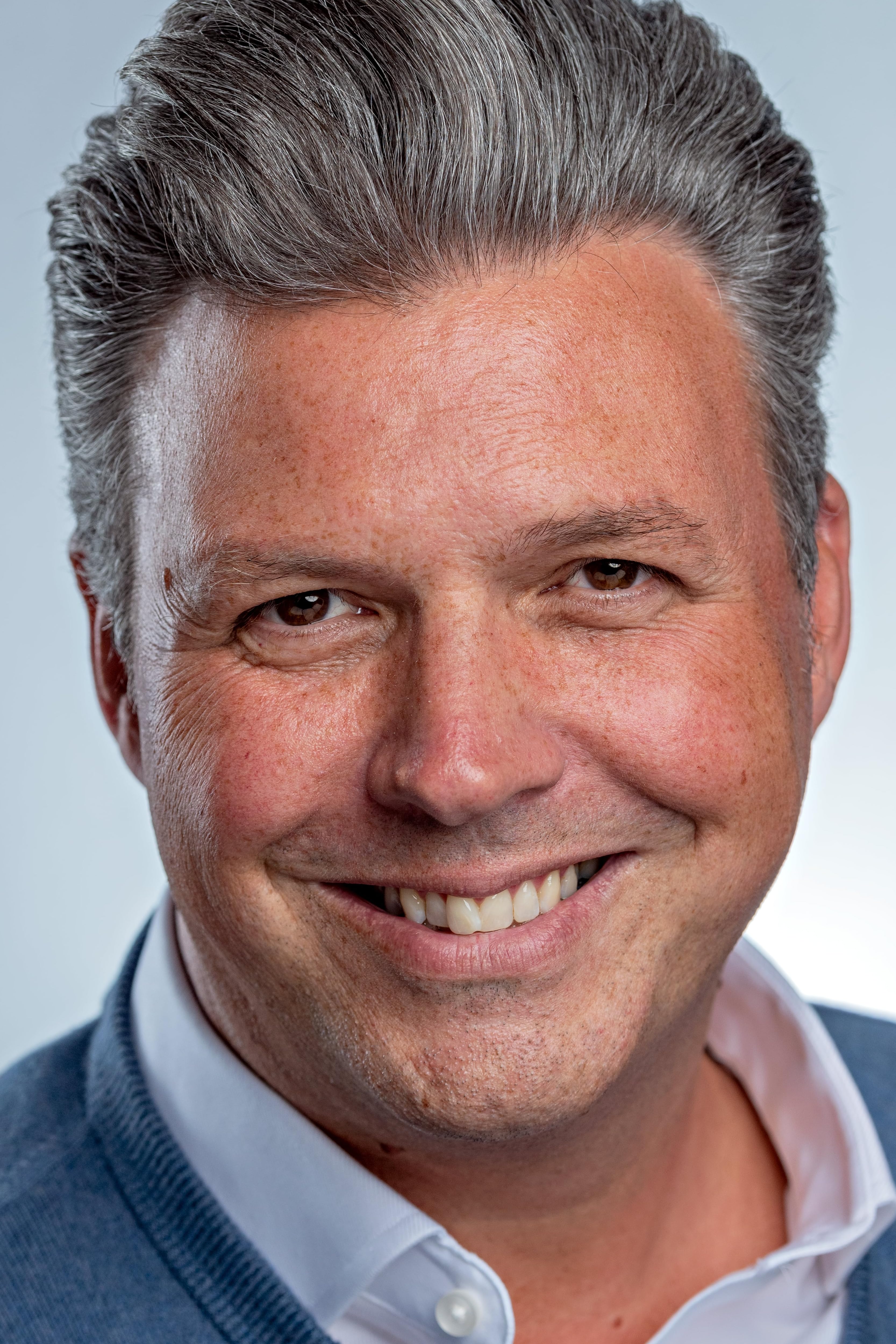 actor John Danbury large photo