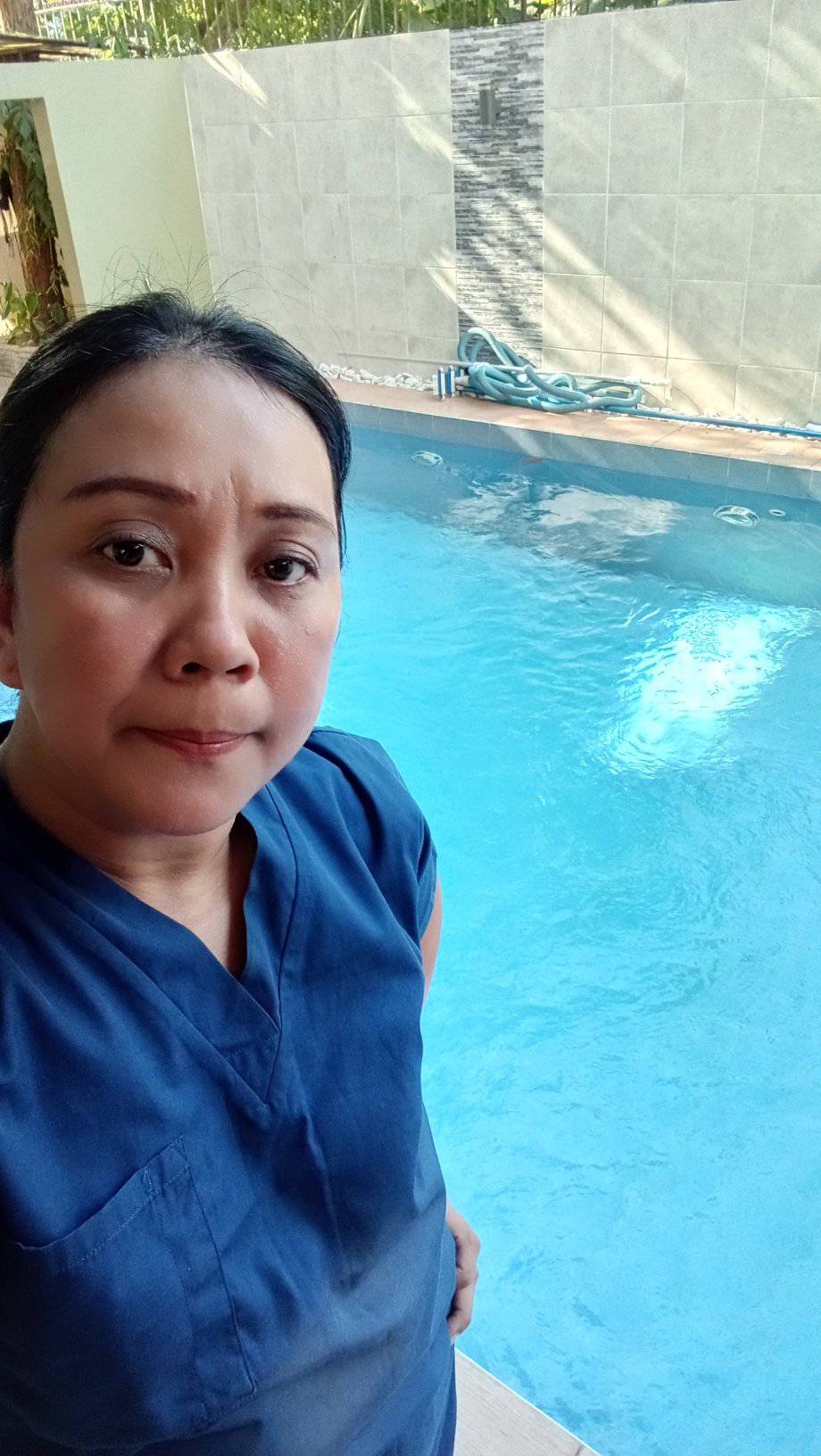 actor Elaine Bautista large photo