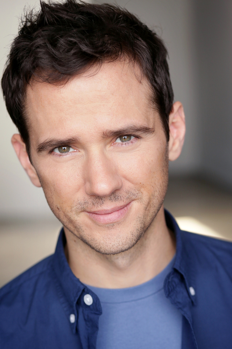 actor Richard Gallagher large photo