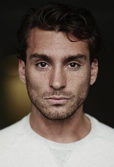 actor Deano Mitchison large photo