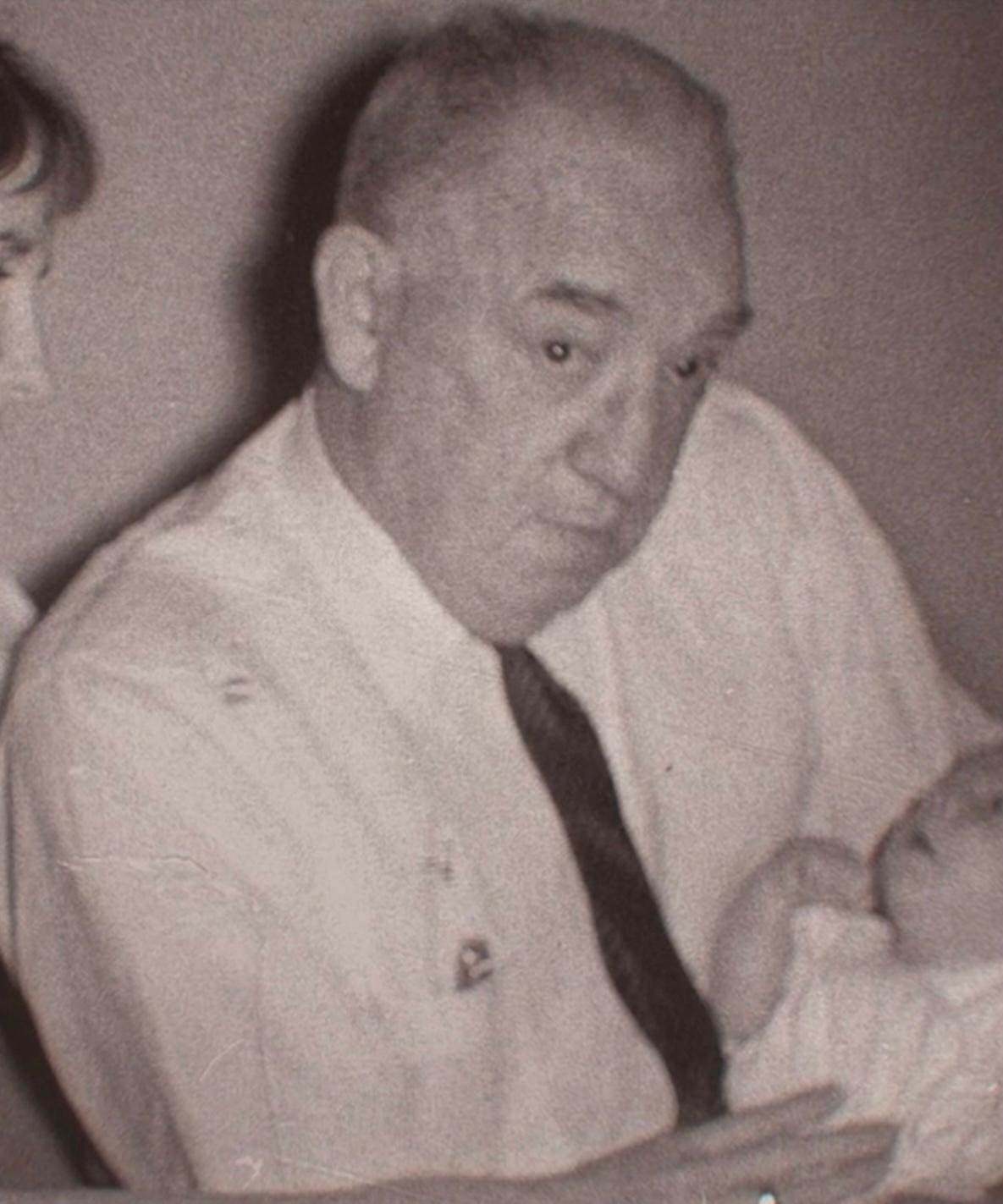 actor Edward Meara large photo