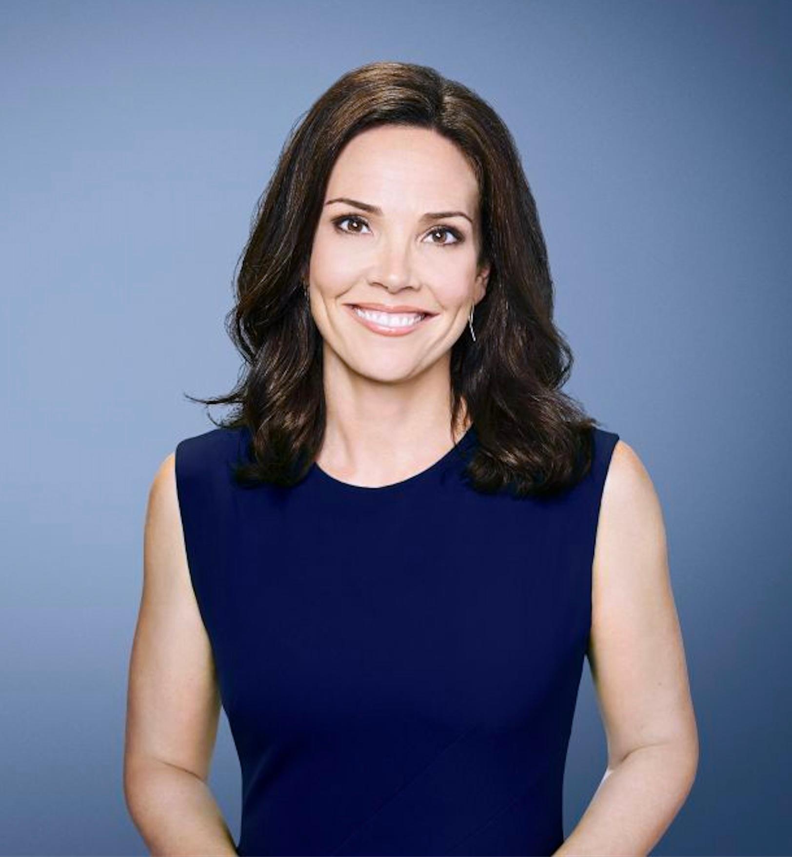 actor Erica Hill large photo