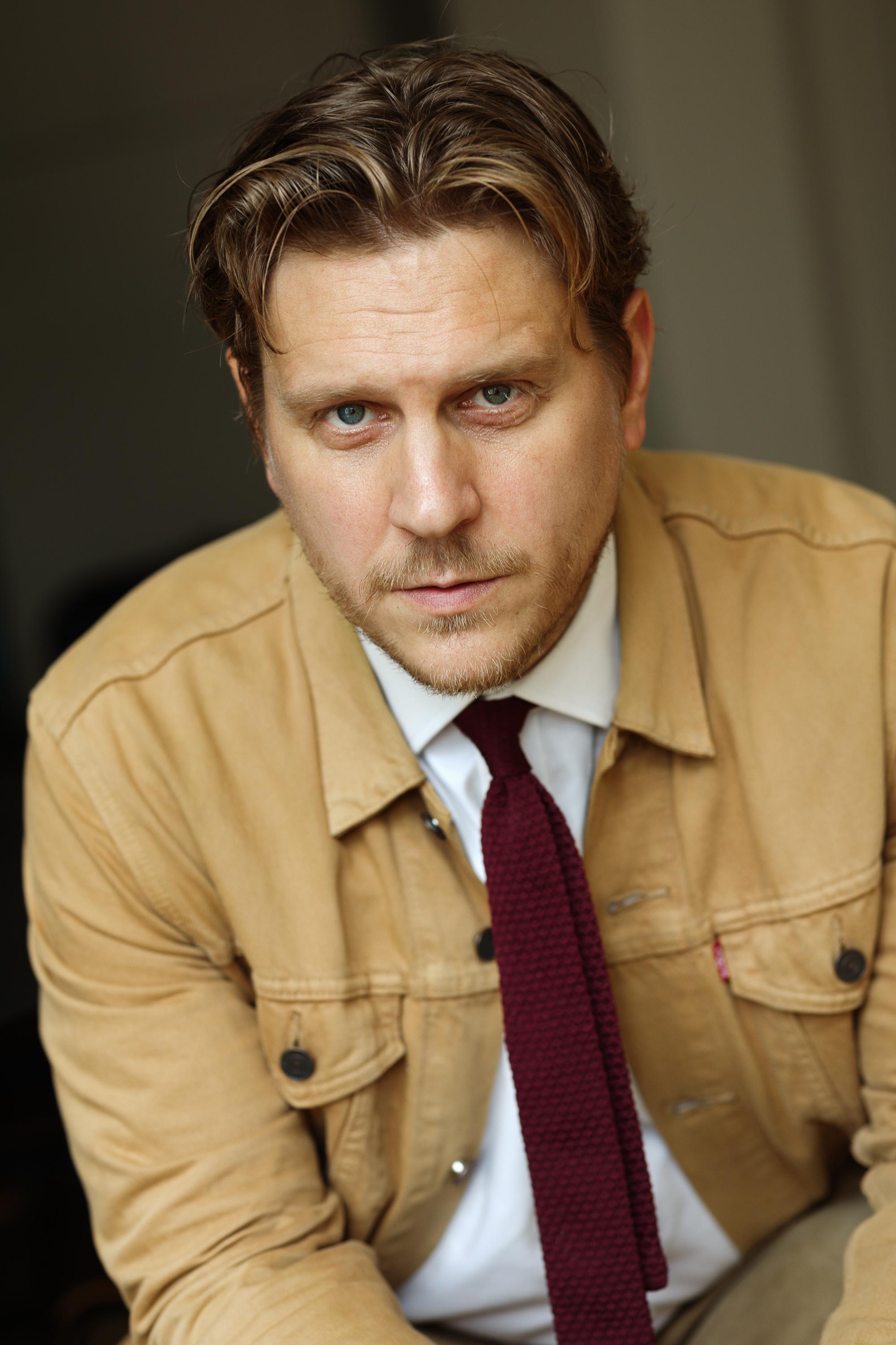 actor Sebastian Sporsén large photo