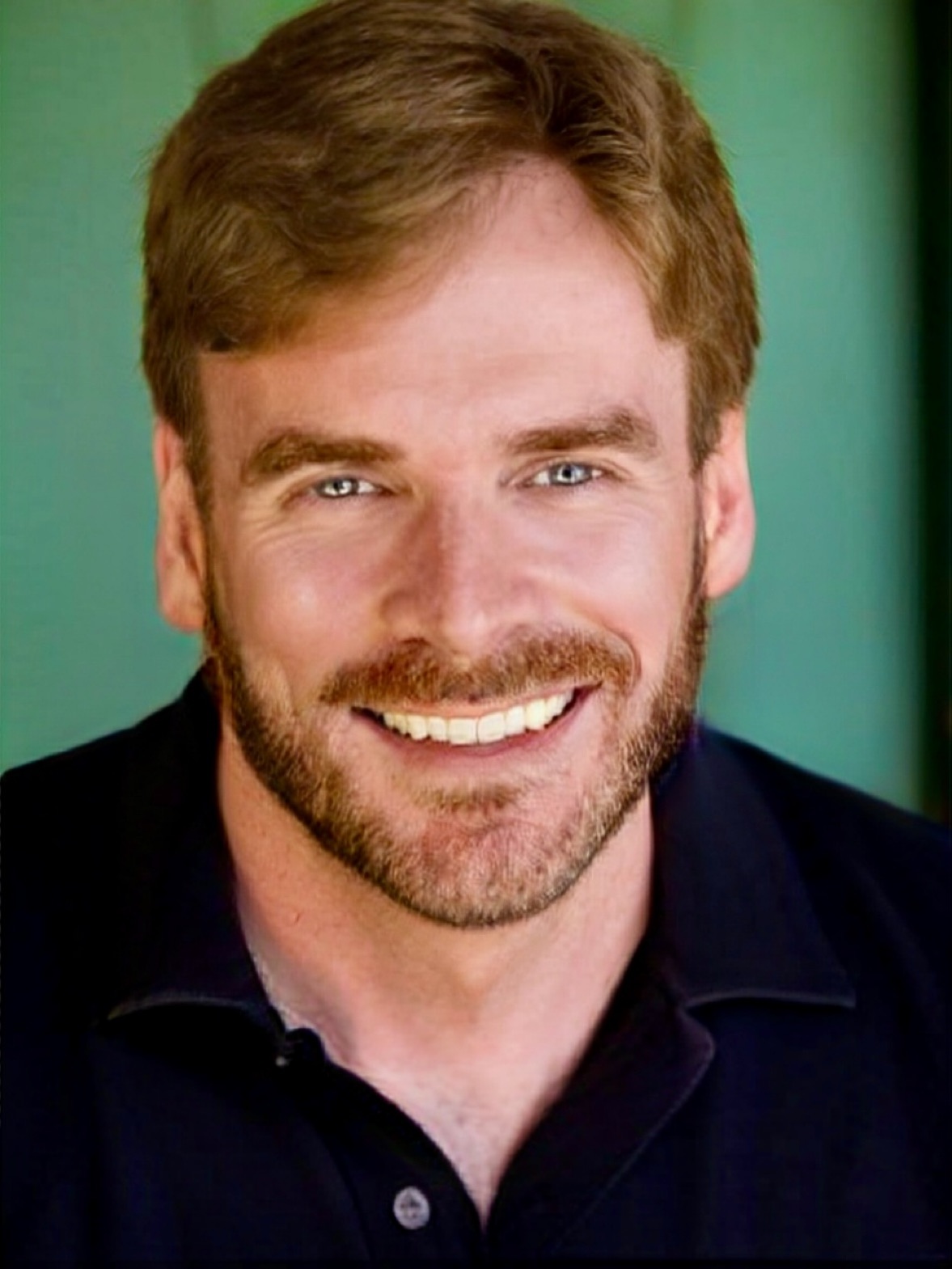 actor Paul Ruddy large photo