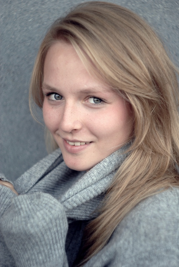 actor Milena Staszuk large photo