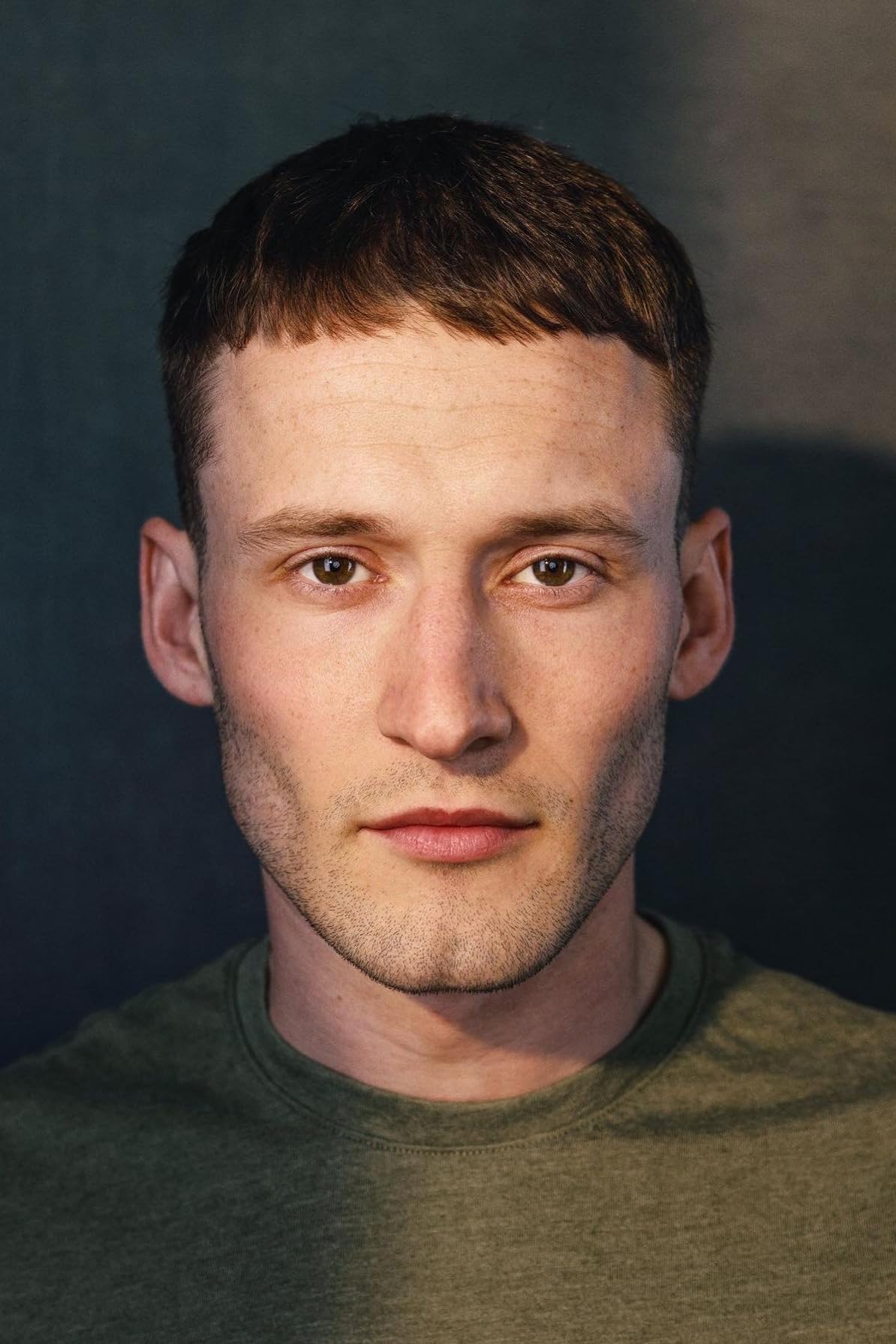 actor Samuel Armfield large photo