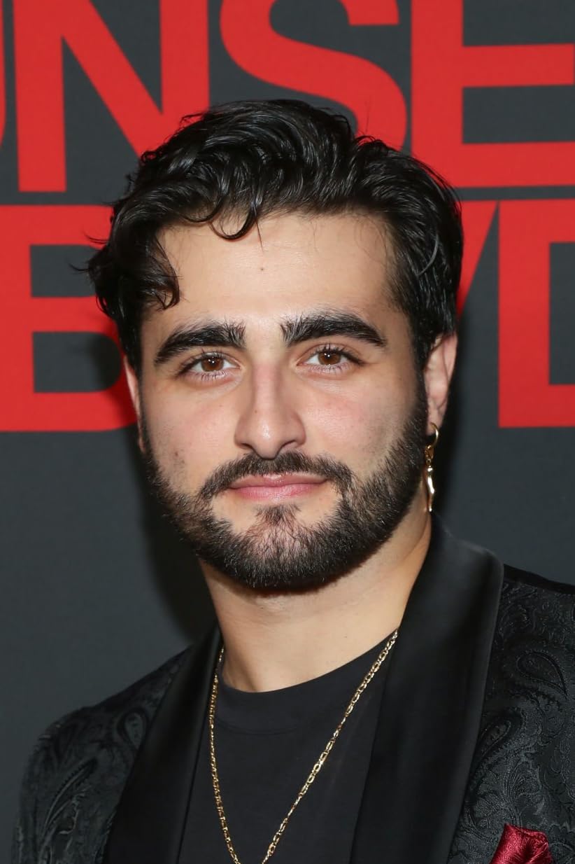 actor Giuseppe Bausilio large photo