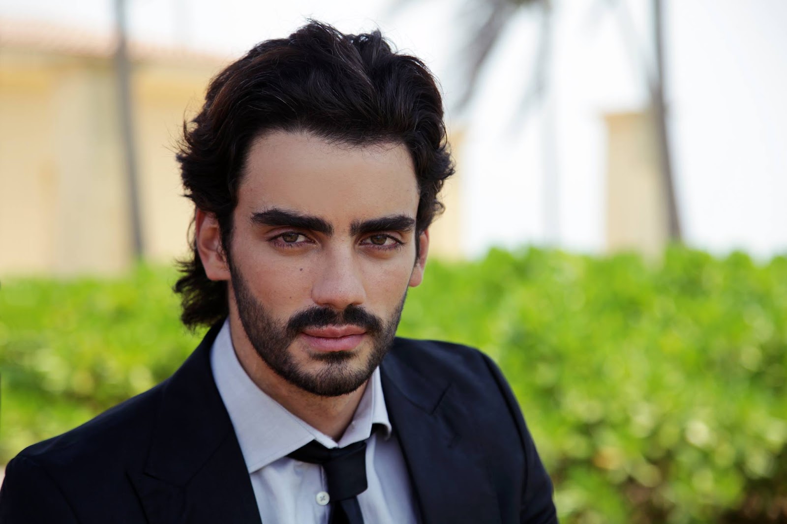 actor Diego Amozurrutia large photo