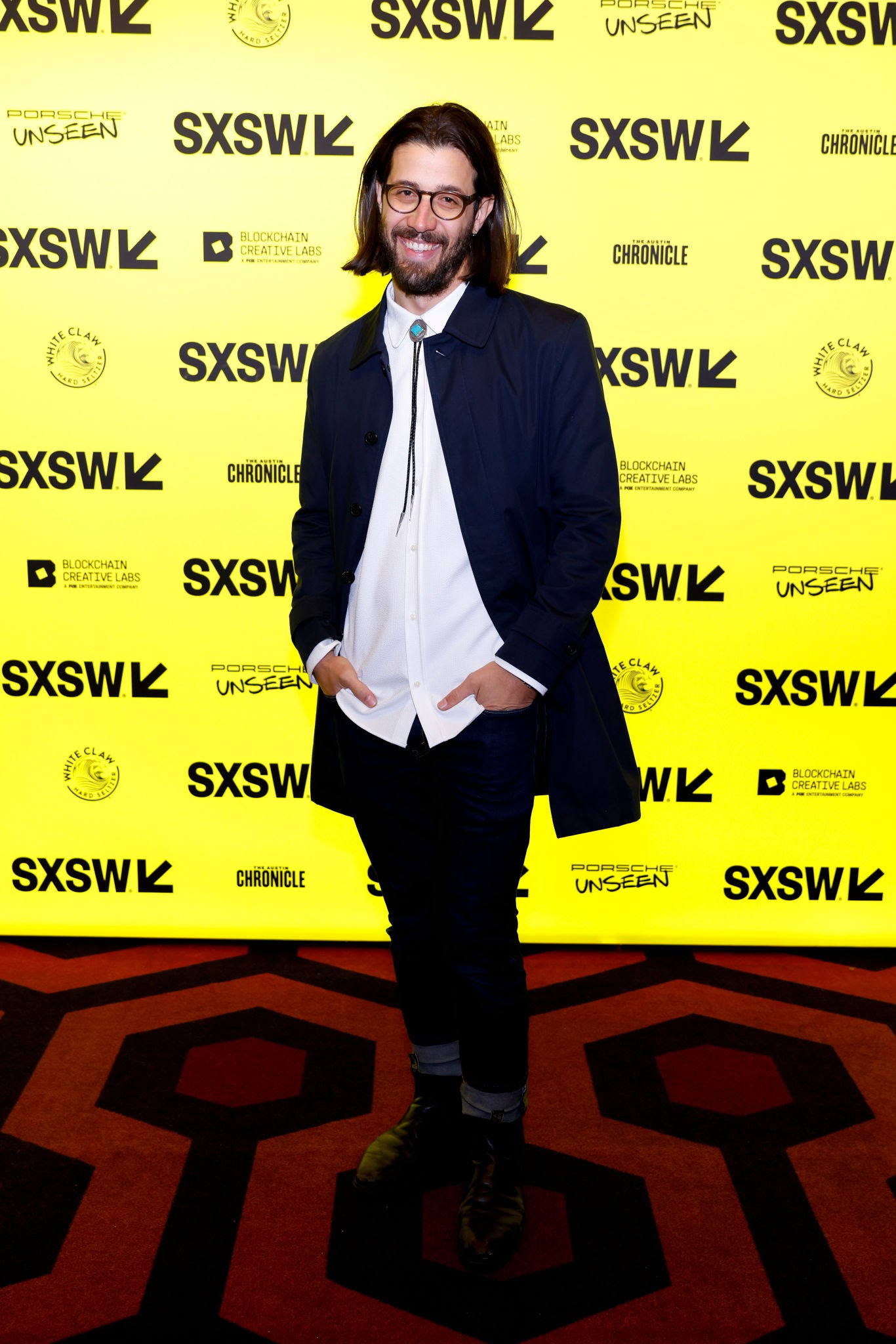 actor Kane Senes large photo