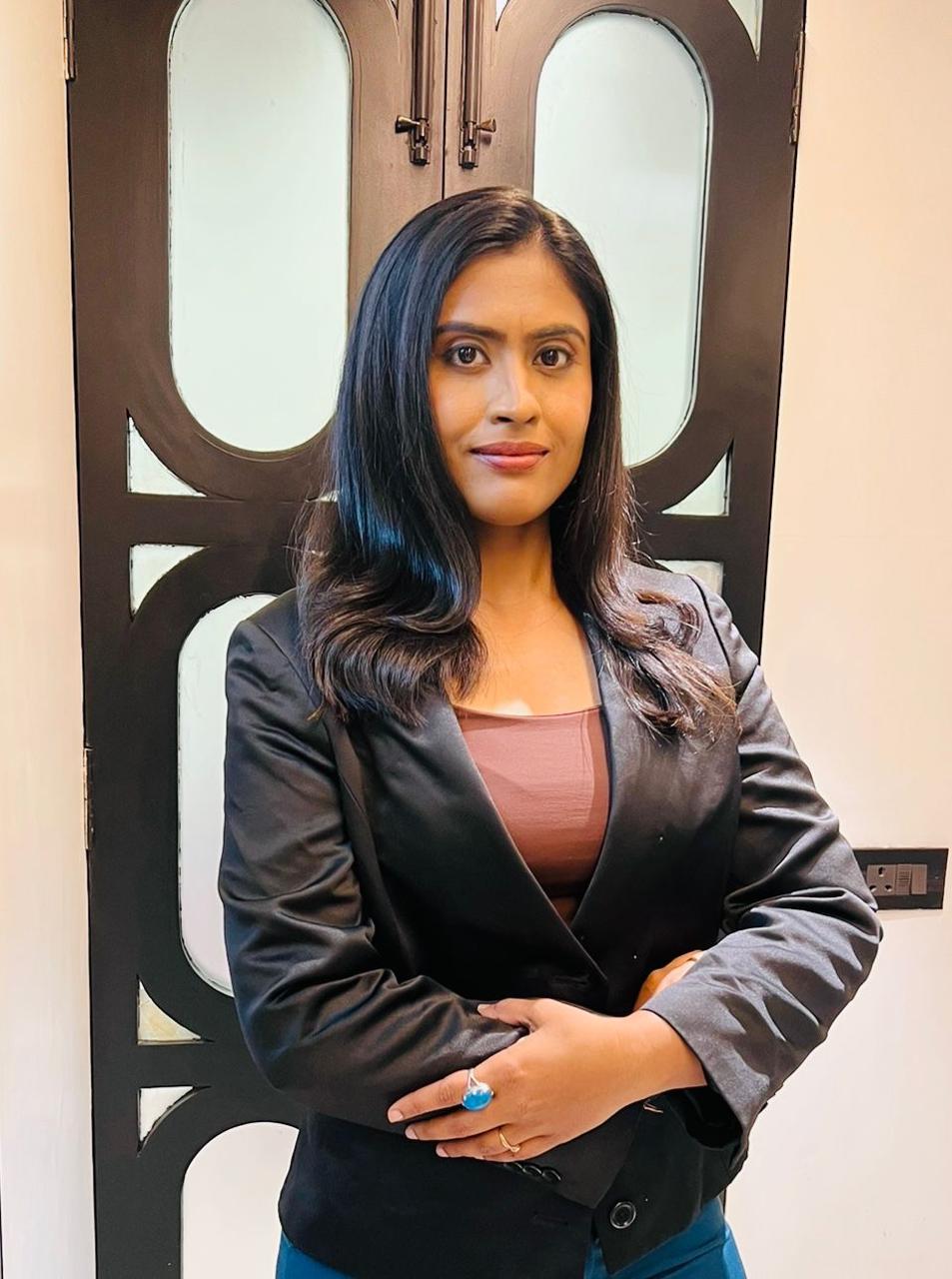 actor Akshara Kulkarni large photo