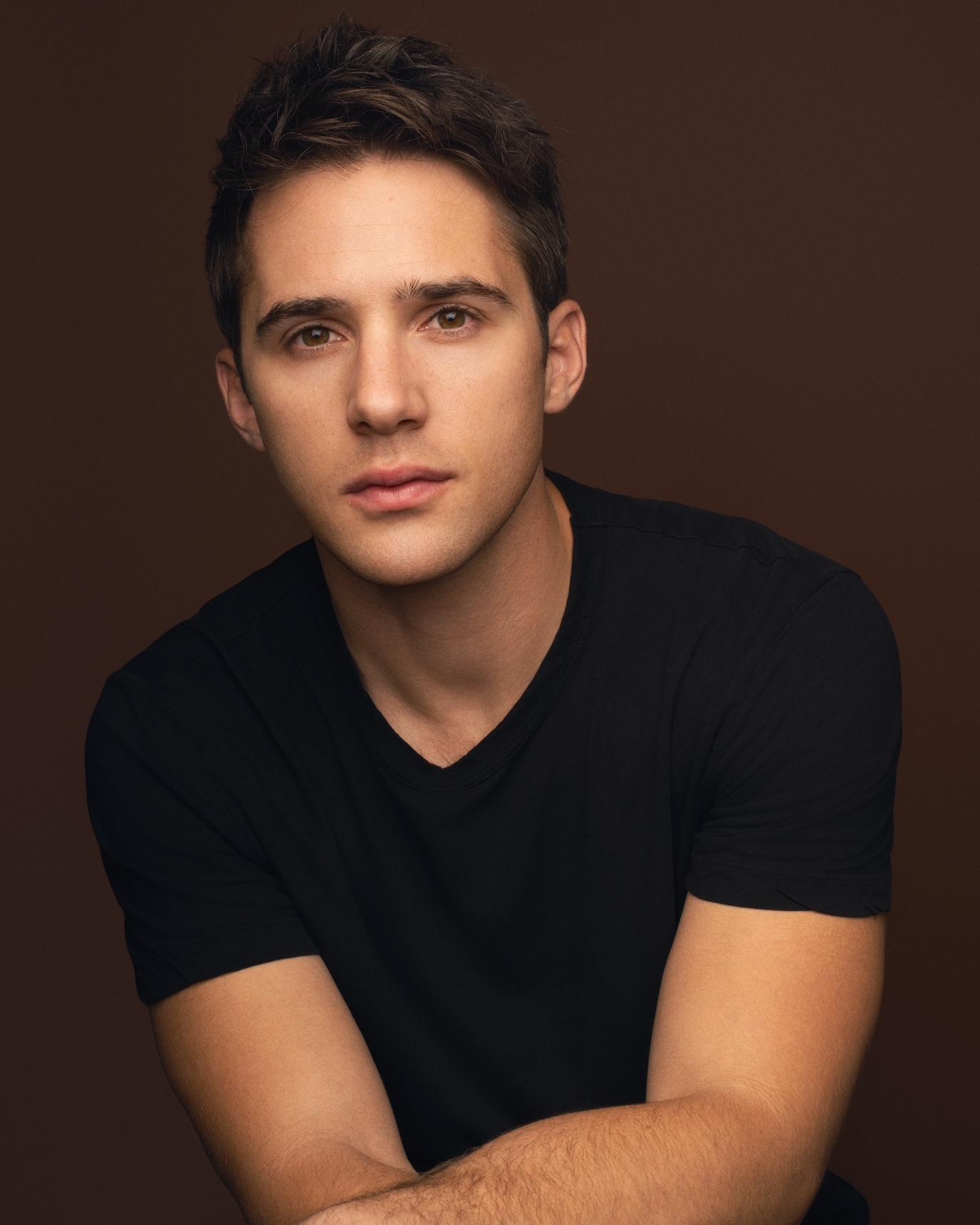 actor Casey Moss large photo