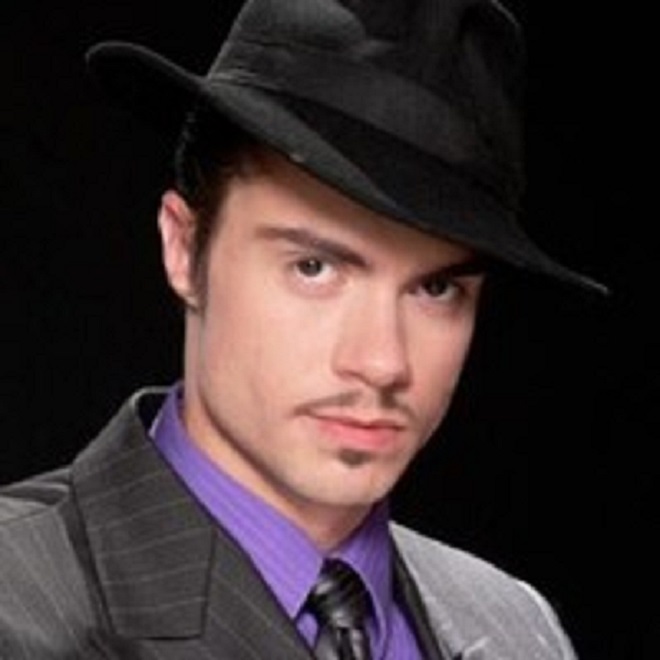 actor Tom Zarzecki large photo