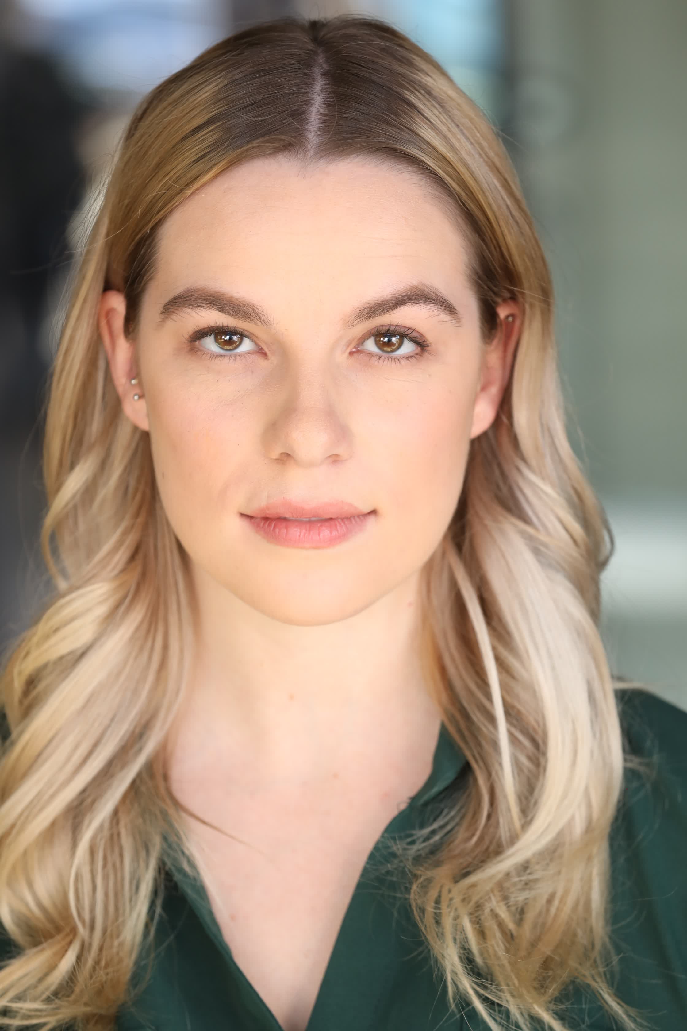 actor Madeleine Ince large photo