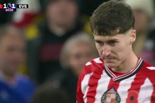 [Highlights] Aerial assault! Hume's thumping header denied by Pickford's diving save