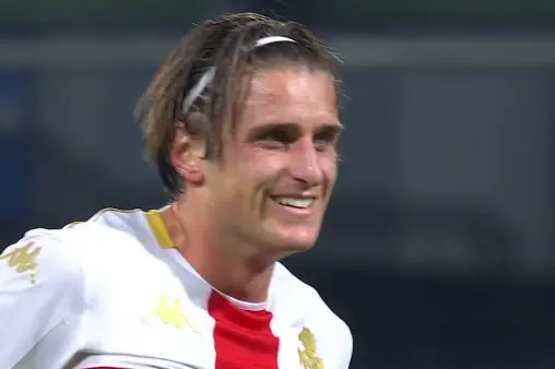 [Highlights] What a miss! Colombo cuts inside to shoot from close range, wide of the target