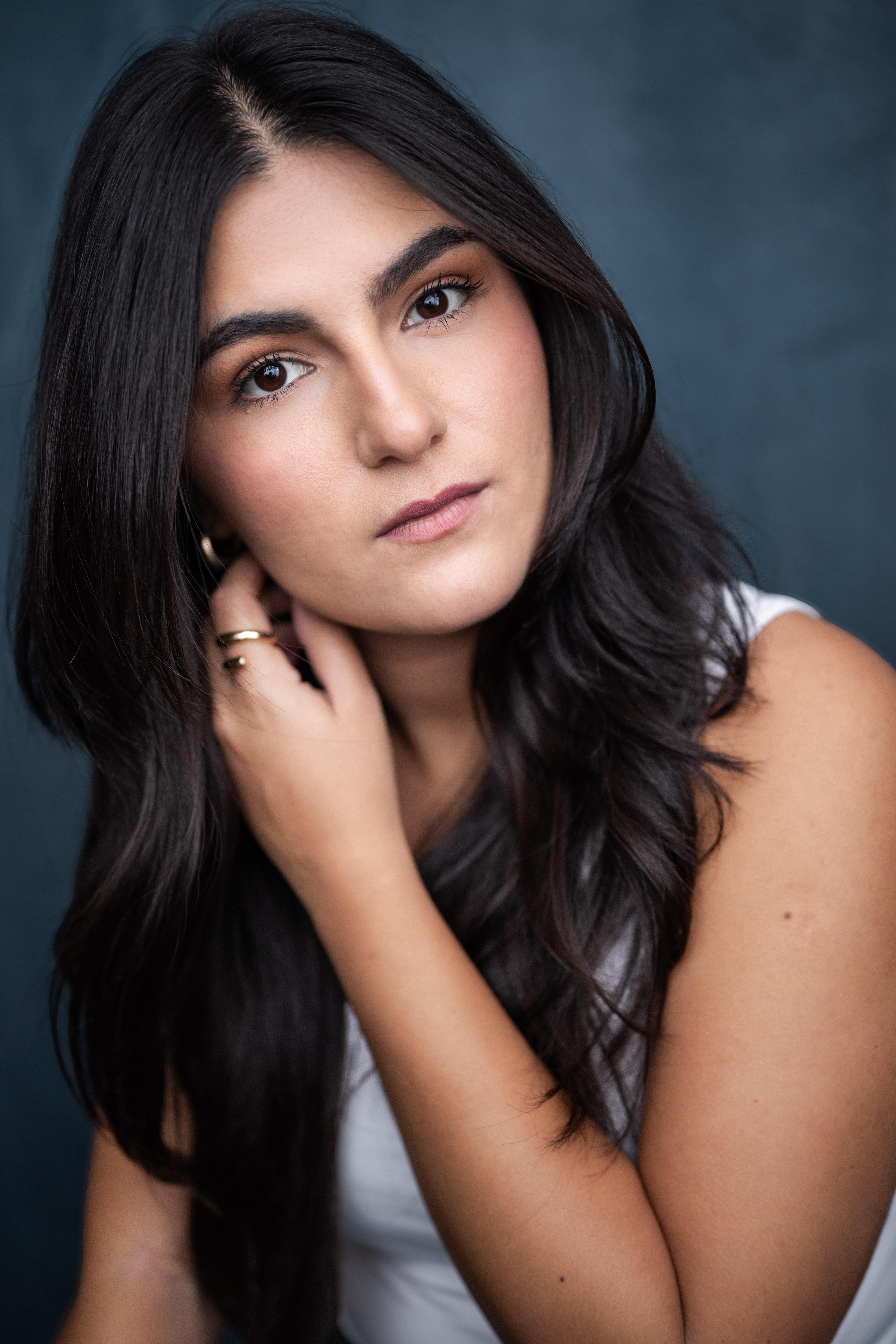 actor Sol Literas large photo