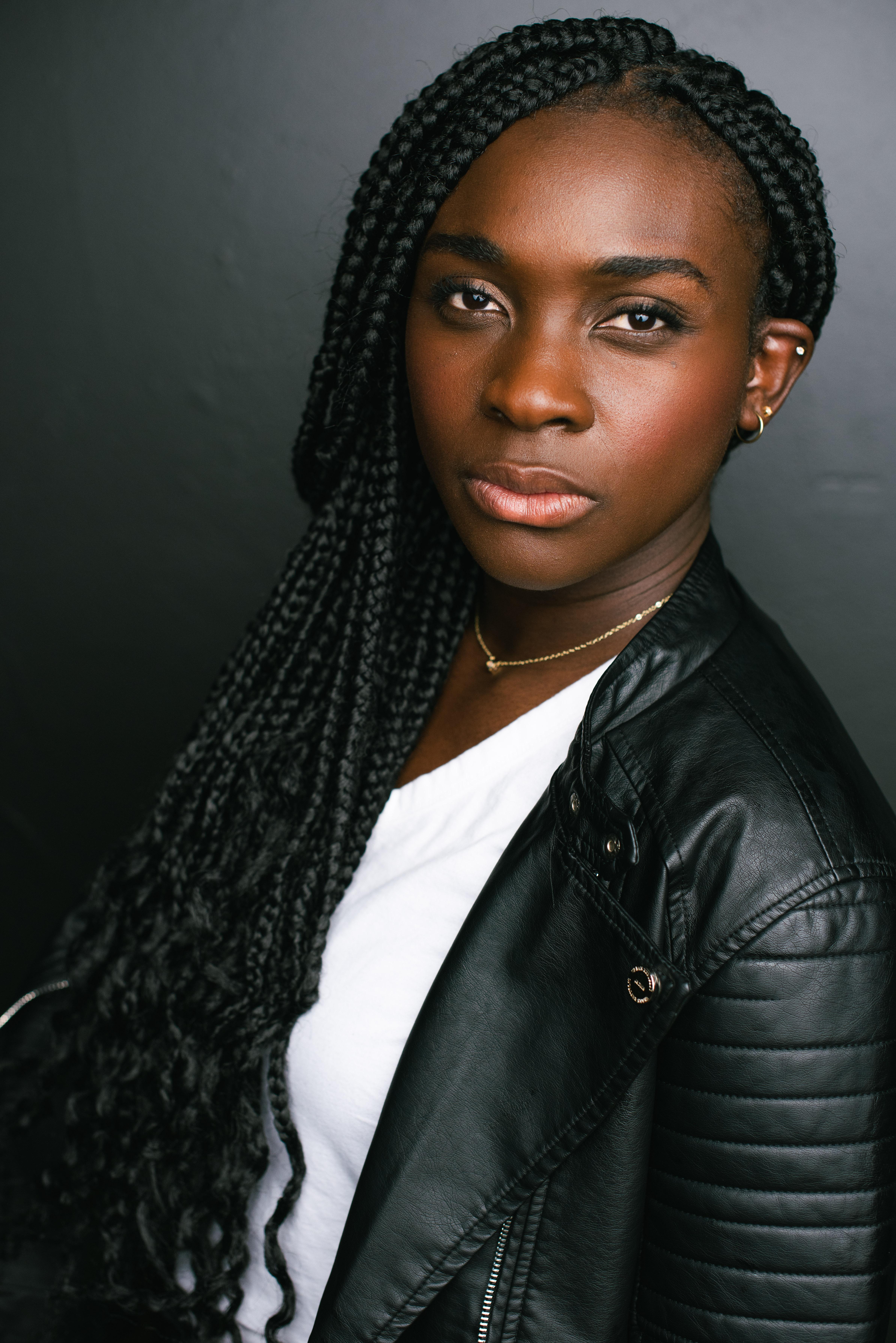 actor Josephine Bailey large photo