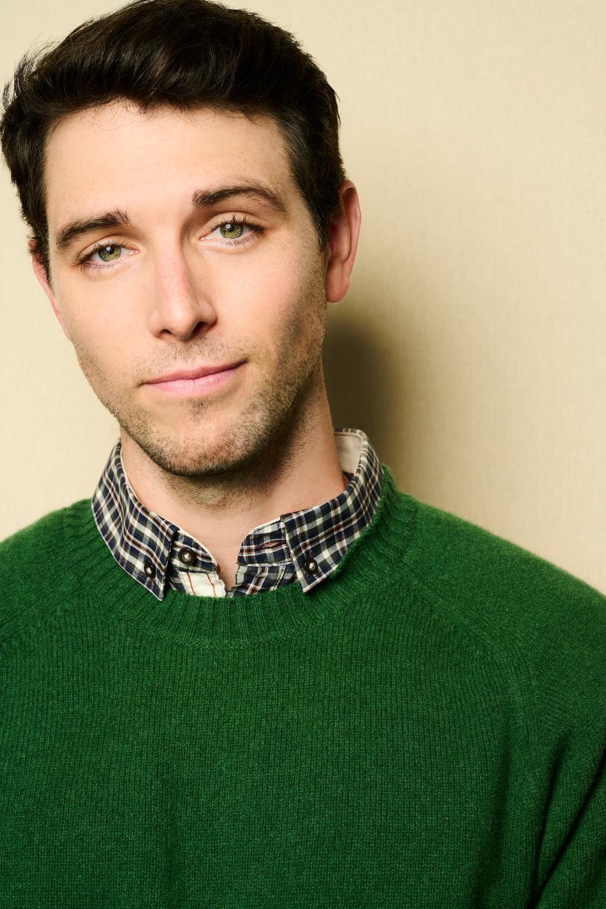 actor Conor McGee large photo