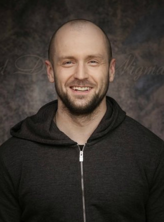 actor Vitaliy Kondrashov large photo