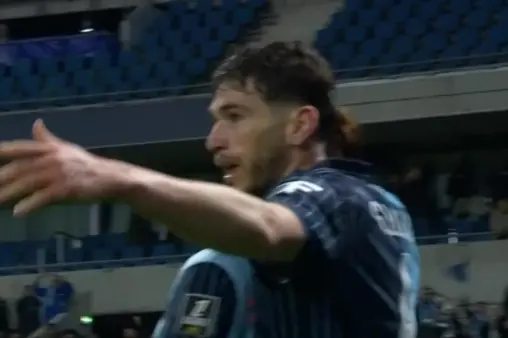 [Goal] Late equalizer! Lloris heads home to level for the host team