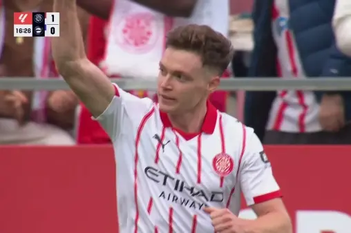 [Goal] Wing-backs link up! Hill crosses for Tsygankov to head home at the far post