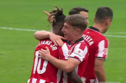 [Goal] Individual brilliance! Nico Williams dribbles past three players and blasts home from a tight angle