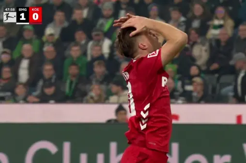 [Highlights] Full of creativity! Bülter connects with a cross and flicks it over the bar with a scorpion kick