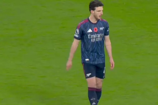 [Highlights] Quality effort! Rice's free-kick saved by Rufus with a diving stop