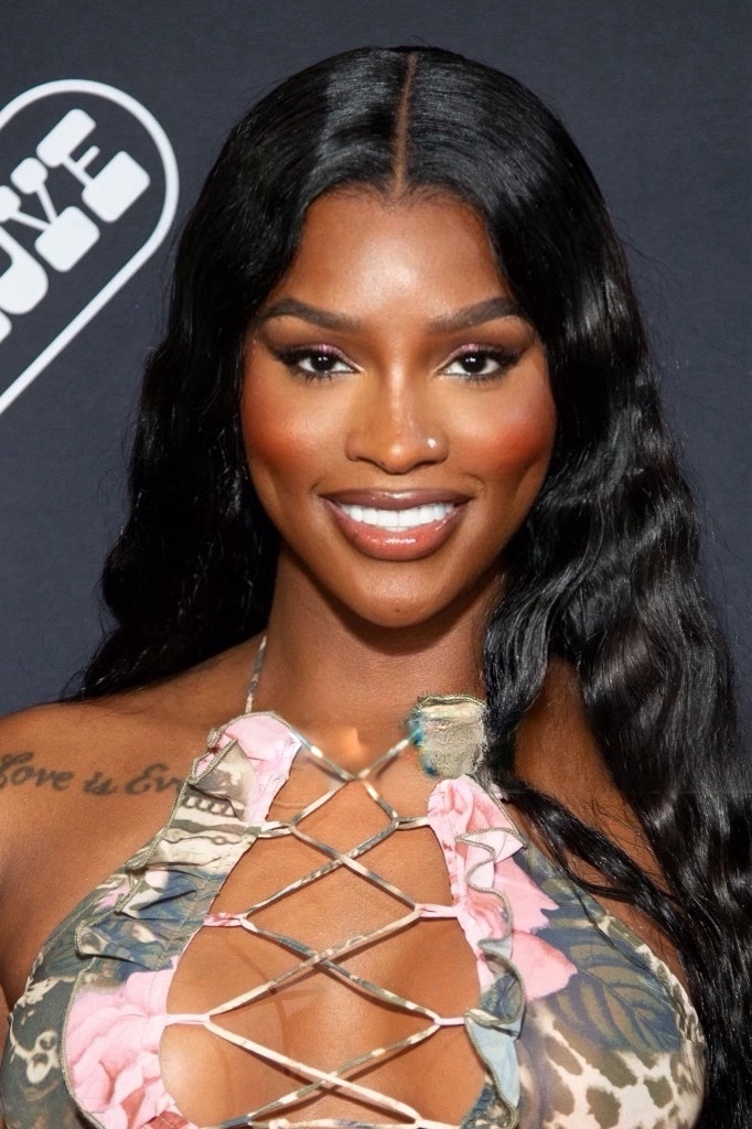 actor Simone Tisci large photo